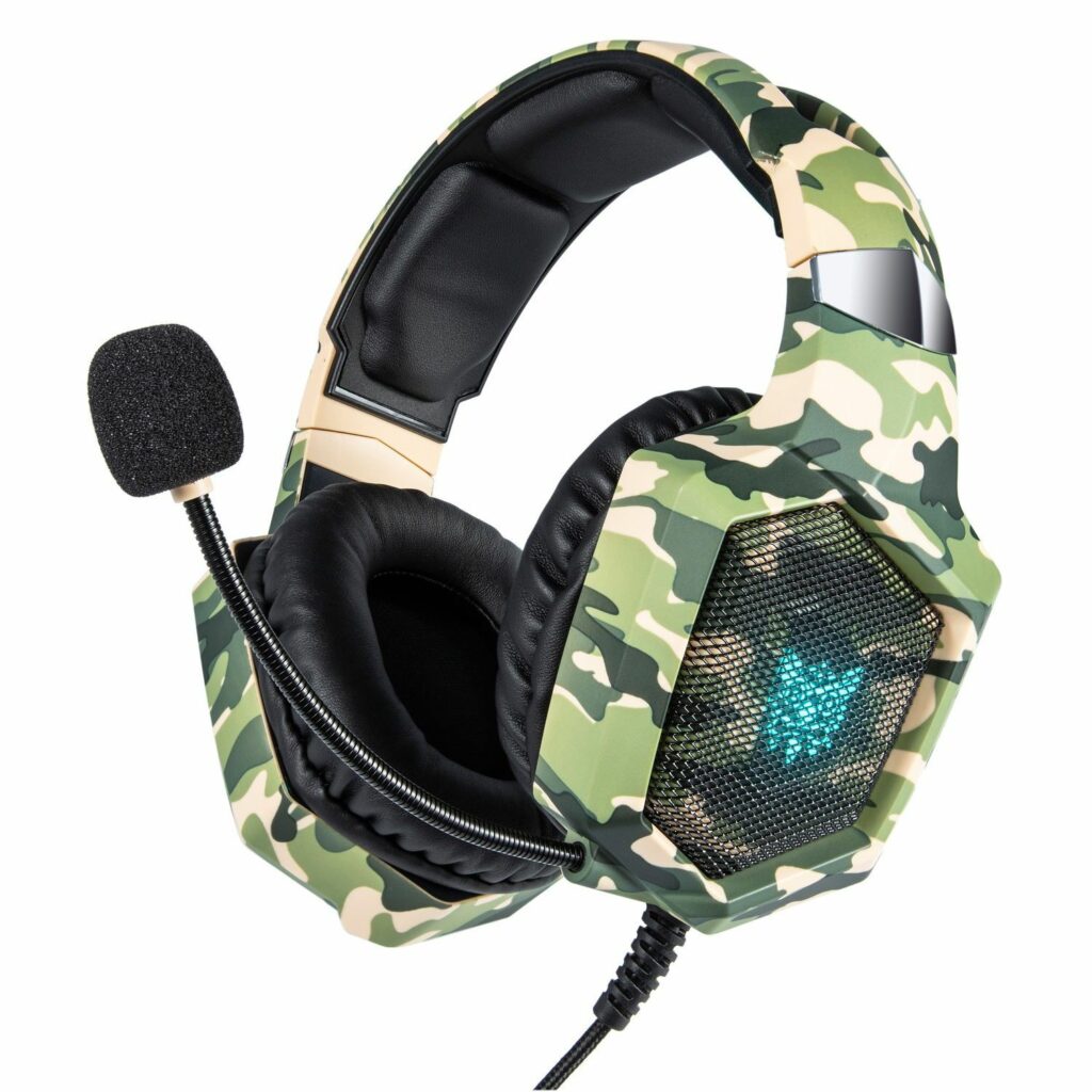 K8 camouflage headphones